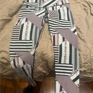 Vsx Sport leggings and sports bra